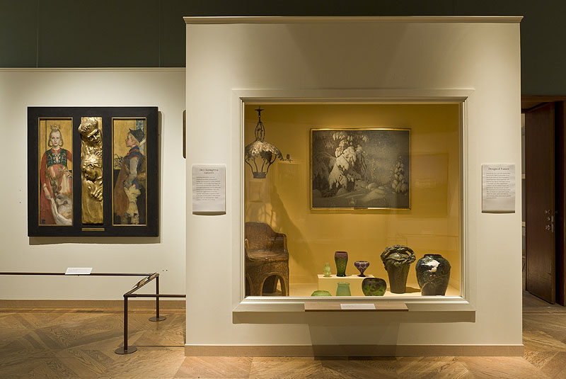 Nyhängning av "Nordiskt 1800-tal" i östra salen, Nationalmuseum.